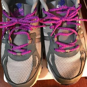 New Balance Women’s 410v4 Trail Running Shoe Sz 10